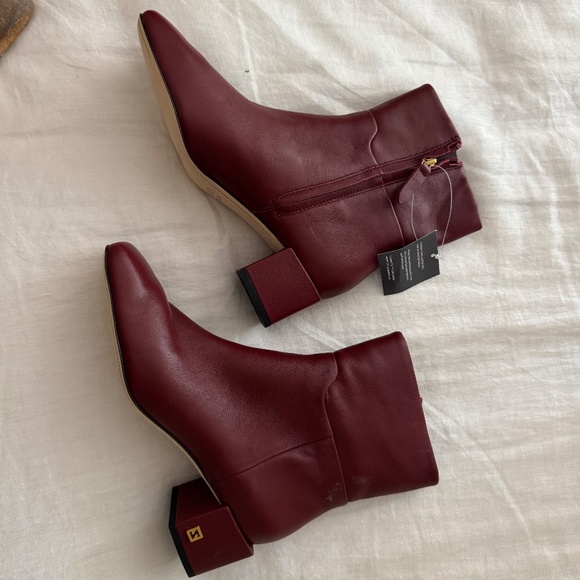 SARTO by Franco Sarto Flexa Fabiene Bootie - Picture 3 of 4